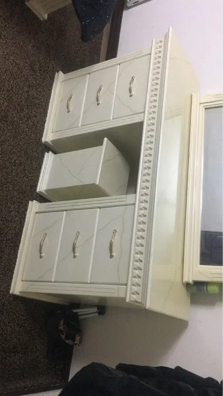 سرویس خواب|تخت و سرویس خواب|یزد, |دیوار