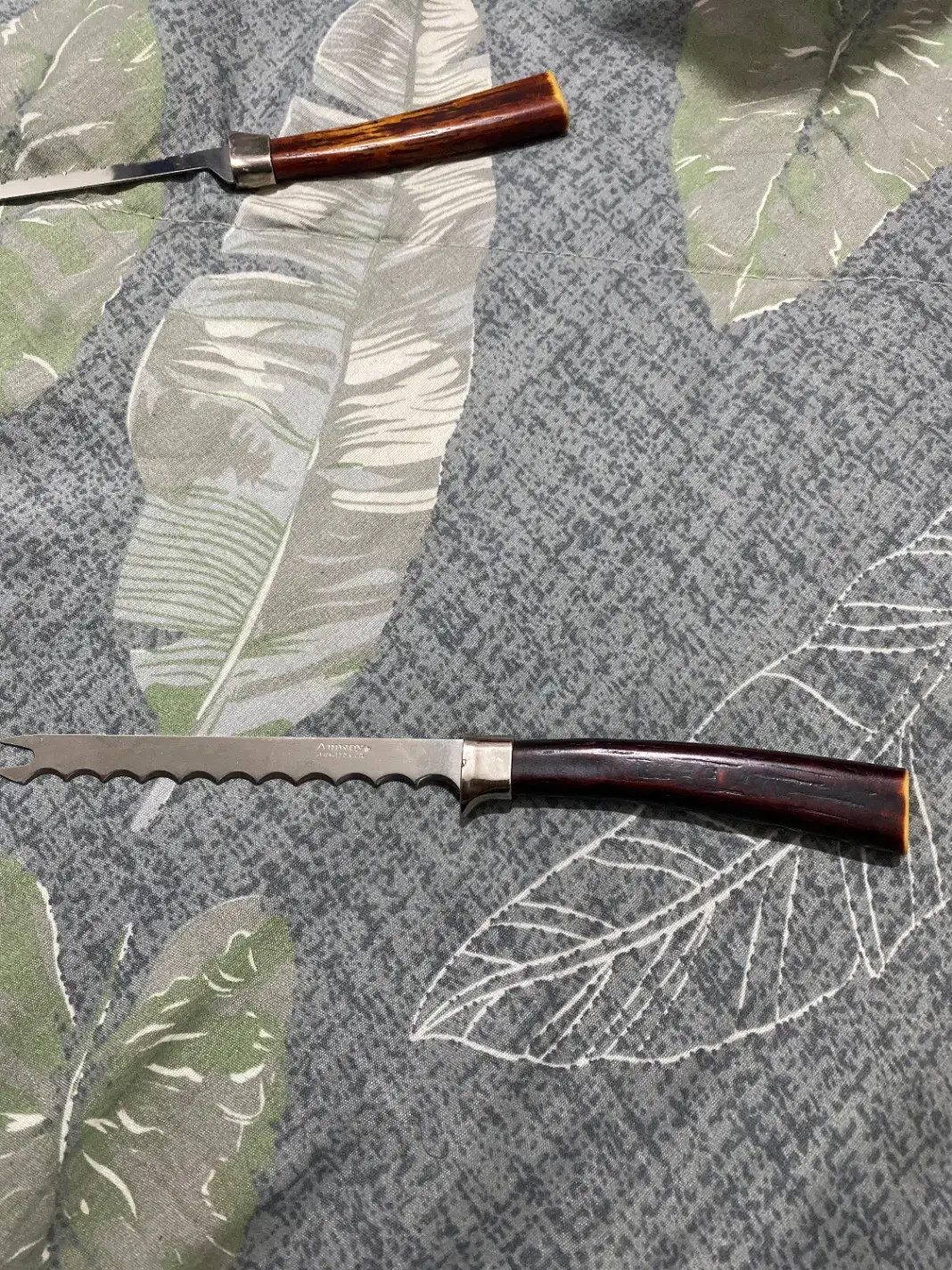 یک ست چاقو فوق کلکسیونی انتیک و خاص|کلکسیون اشیاء عتیقه|تهران, افسریه شمالی|دیوار