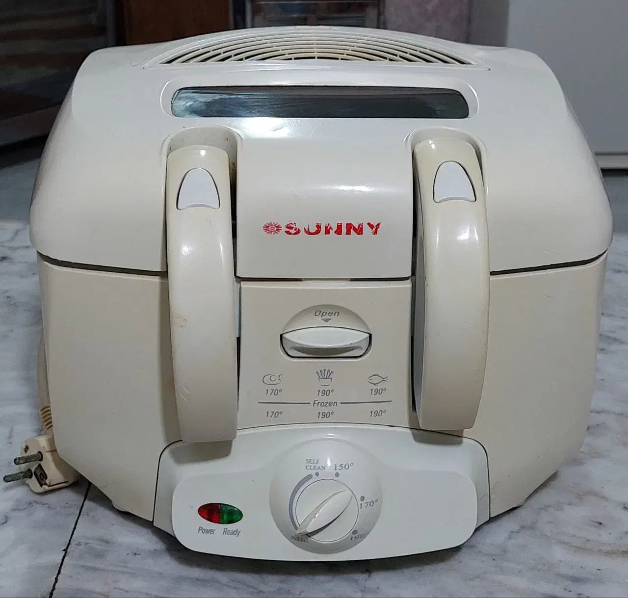 میز تلویزیون - سرخ‌کن - چرخ سردوز|چرخ خیاطی و ریسندگی|گرگان, |دیوار