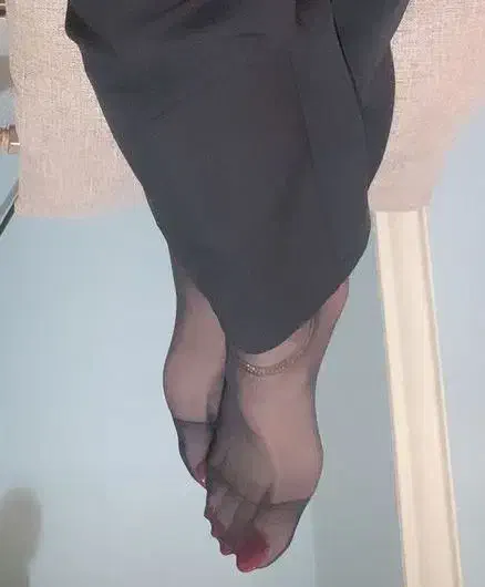 جوراب شیشه ای|لباس|چالوس, |دیوار