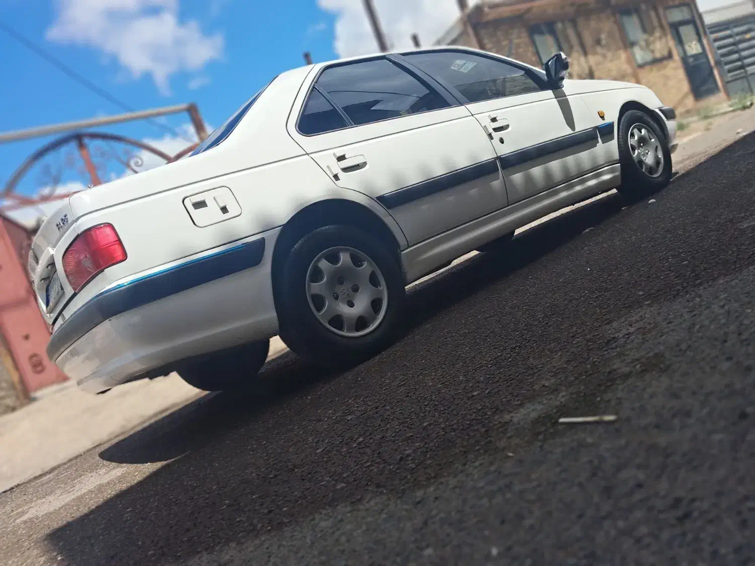 پژو پارس سفید ۸۸|خودرو سواری و وانت|محمدیه-قزوین, |دیوار