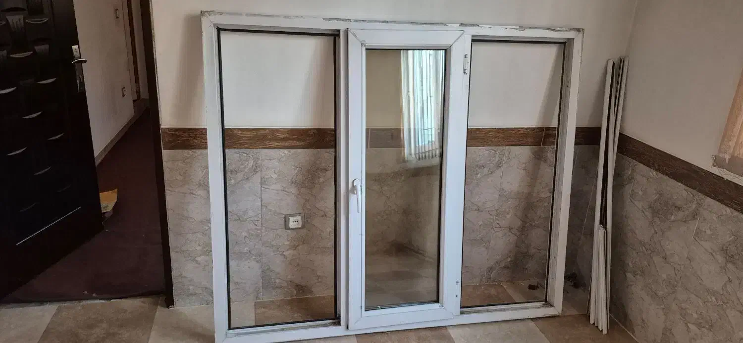 ۲عدد پنجره پی وی سی|مصالح و تجهیزات ساختمان|همدان, |دیوار