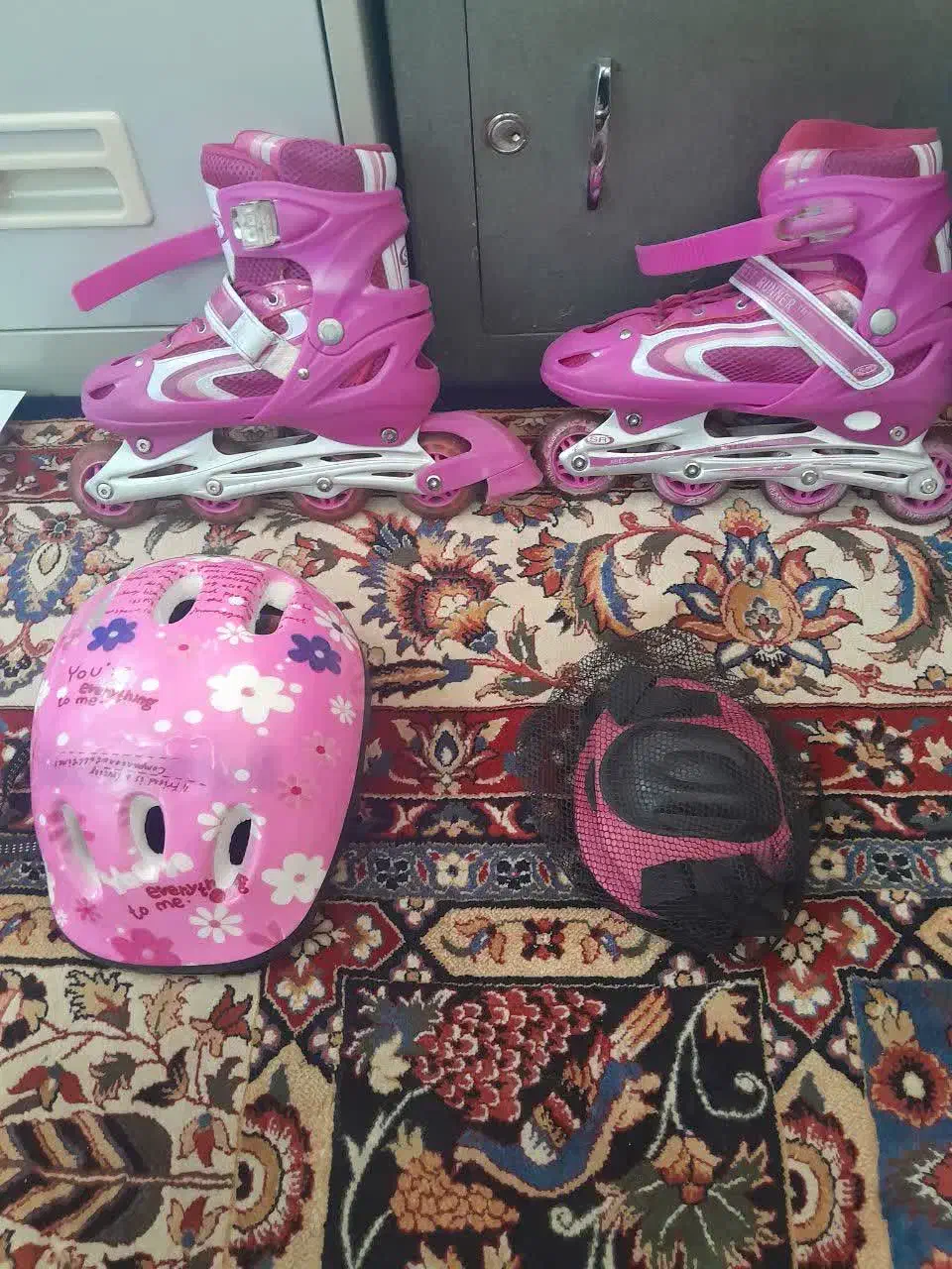 اسکیت با تمام تجهیزات|دوچرخه، اسکیت، اسکوتر|تهران, اقدسیه|دیوار