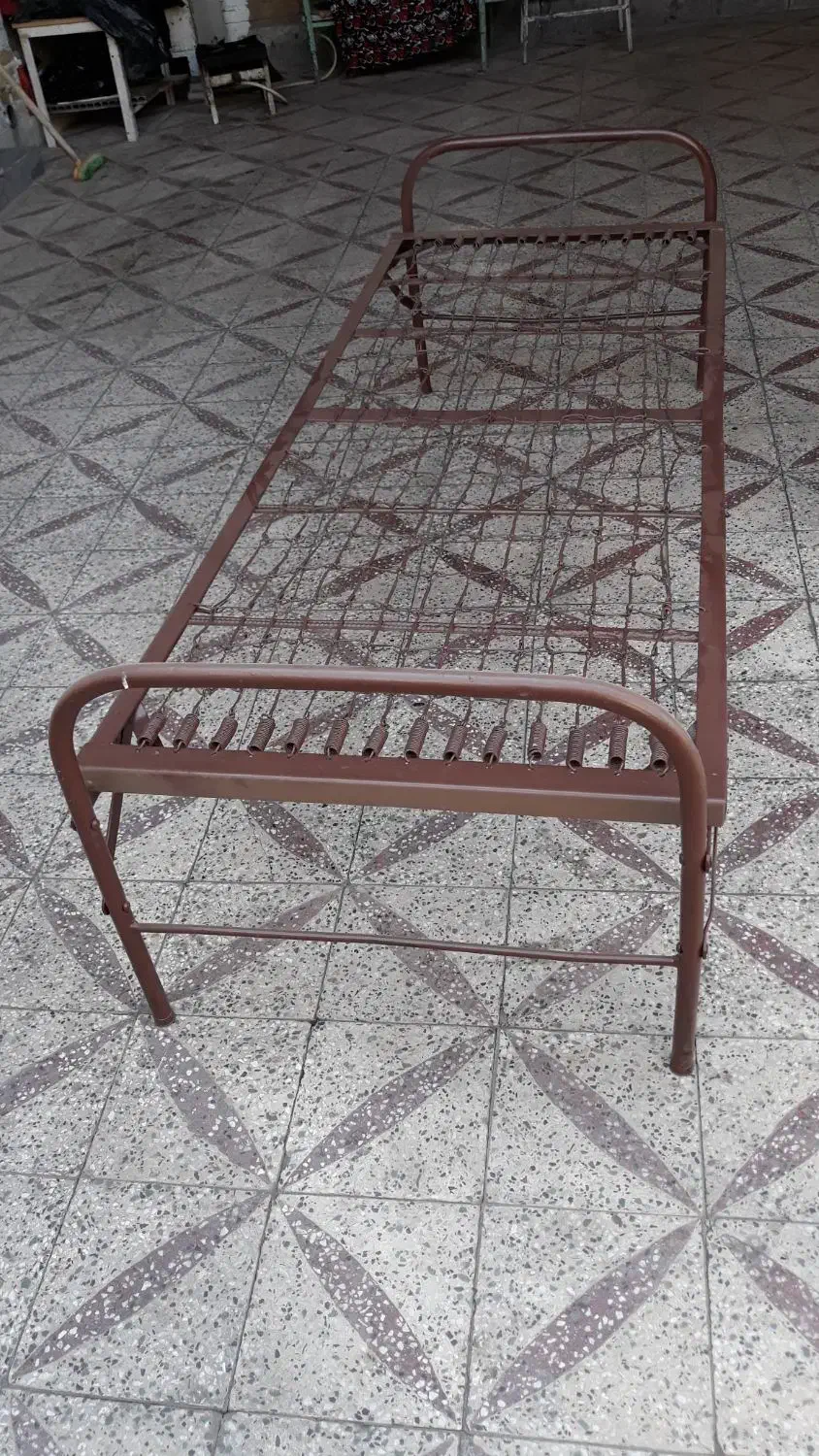 تخت سربازی|تخت و سرویس خواب|شوش, |دیوار