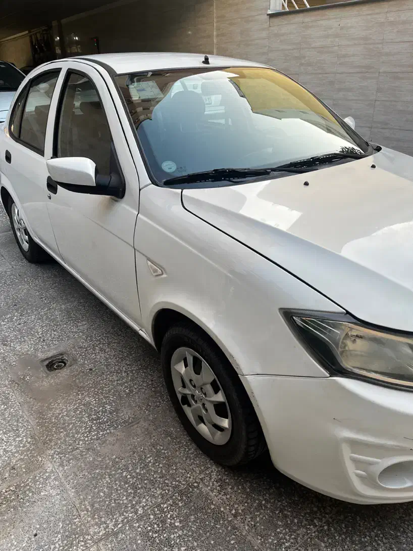 ساینا|خودرو سواری و وانت|شیراز, ریشمک|دیوار