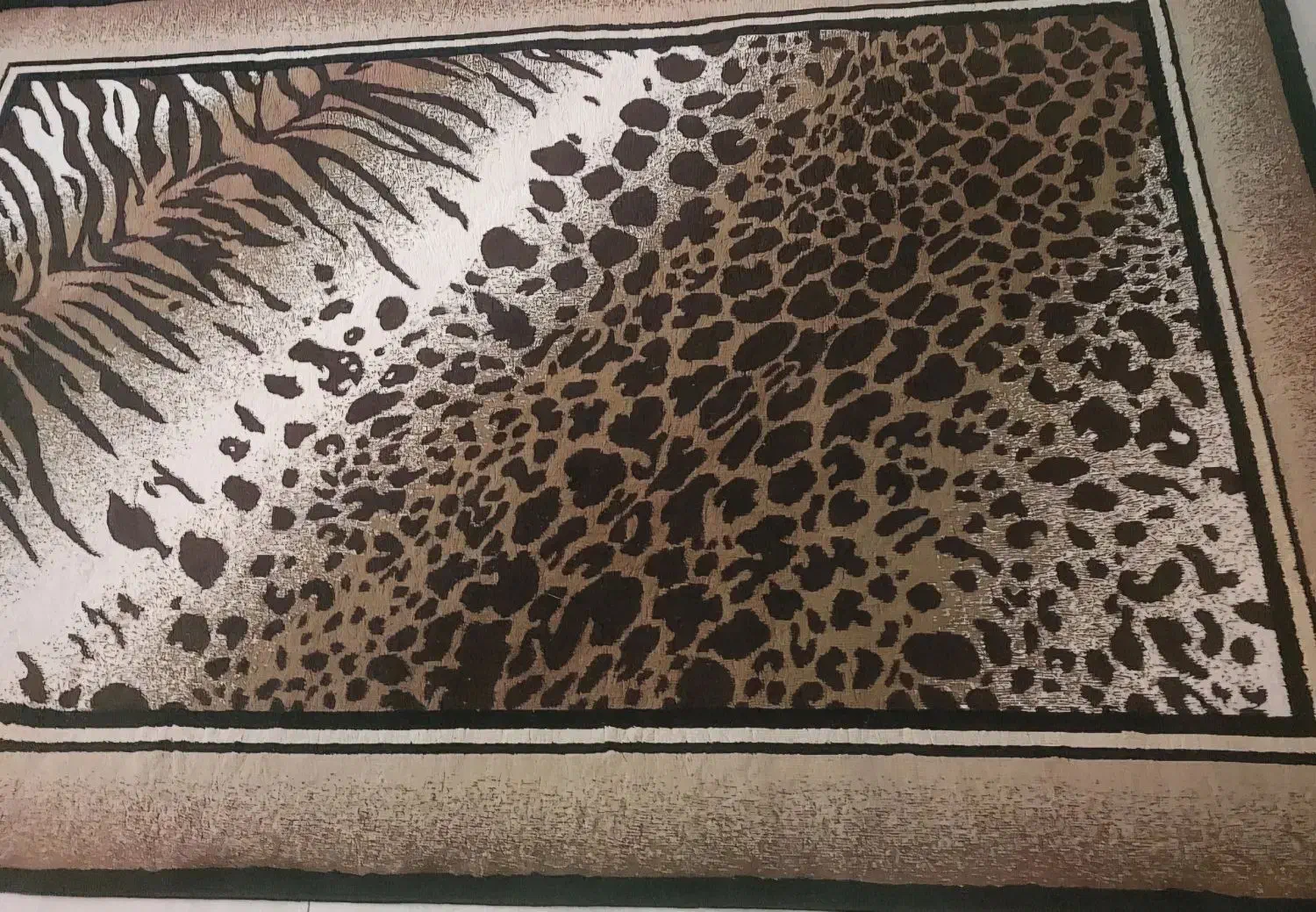 فرش|فرش|رشت, رشتیان|دیوار