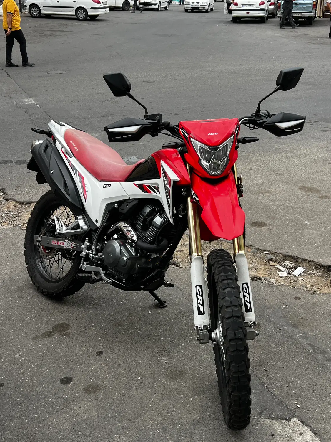 موتور فلات CRF200 بهمراه کلاه فوکس|موتورسیکلت|رشت, جهاد|دیوار