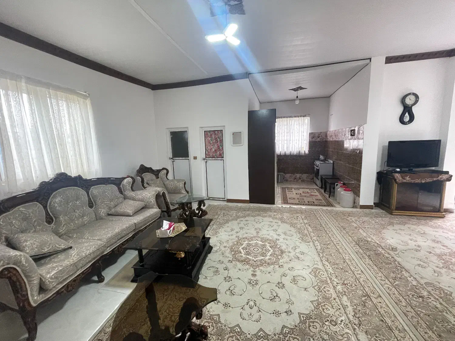 ویلا نقلی * زیباکنار *۱۸۰ متر زمین ۸۵ متر بنا|فروش خانه و ویلا|خشکبیجار, |دیوار