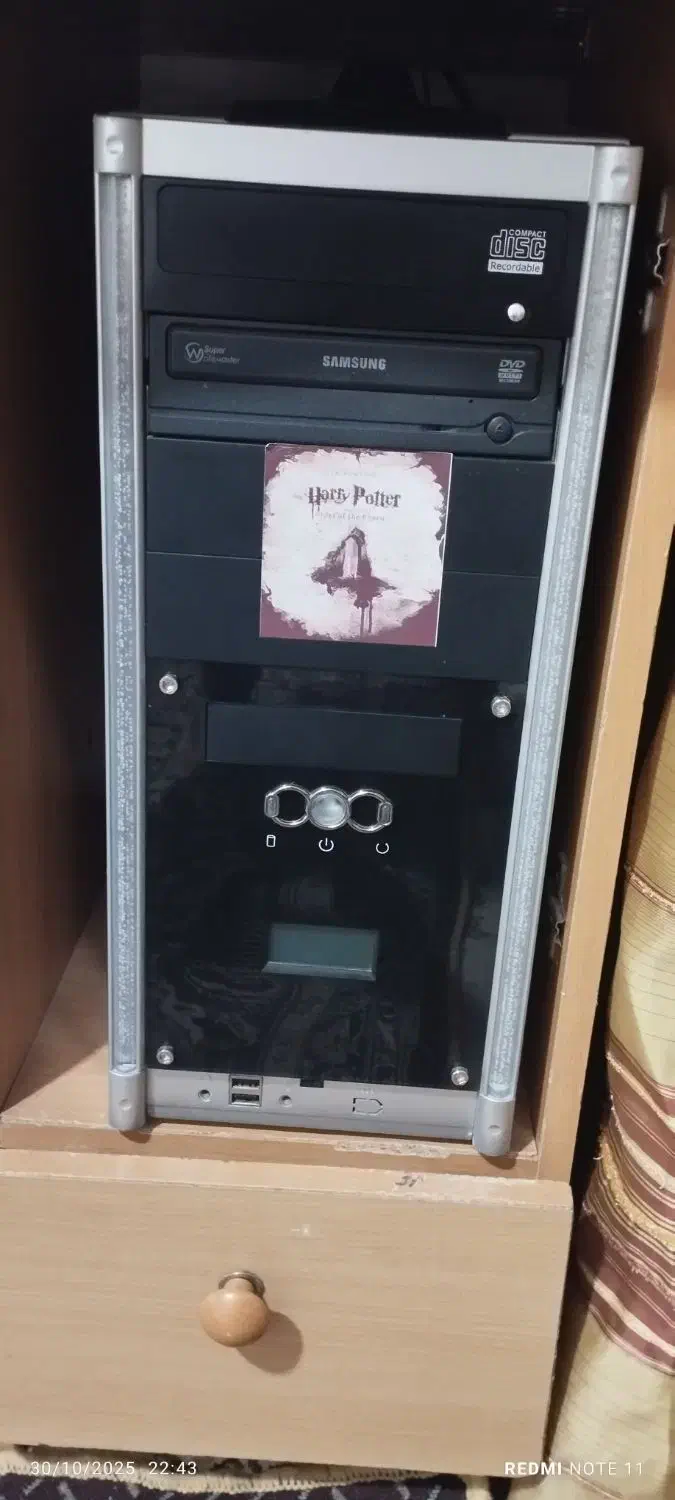 کامپیوتر|رایانه رومیزی|دالاهو, |دیوار