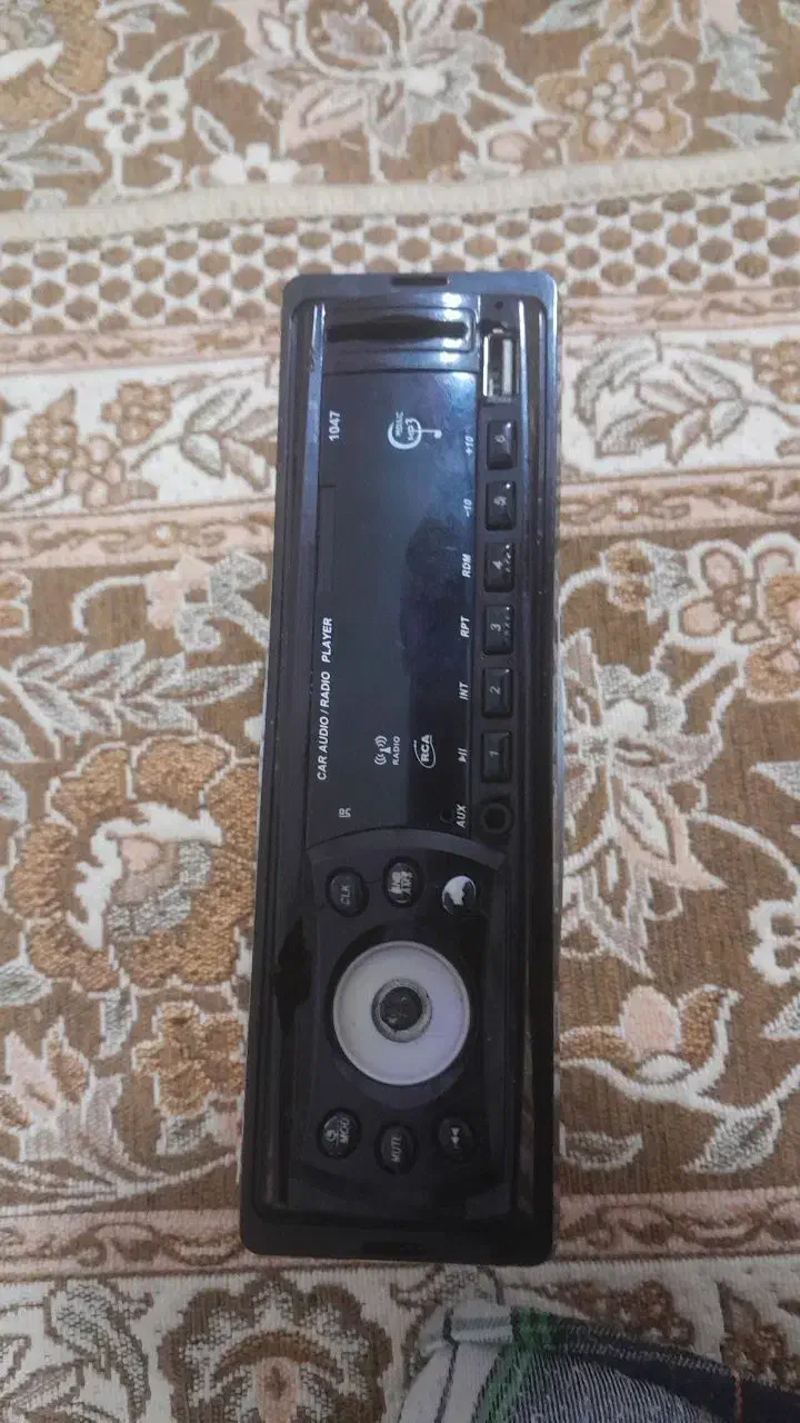 رادیو فلش و چراغ ۱۳۲ و لامپ|قطعات یدکی و لوازم جانبی|کرمانشاه, |دیوار