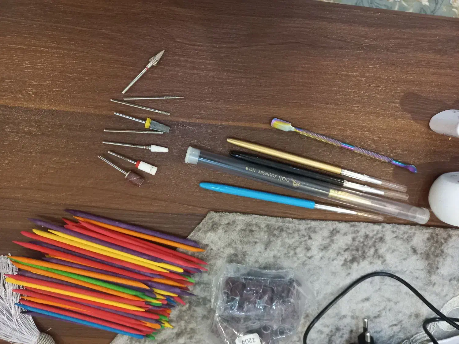 لوازم کاشت ناخن (نو نو )|آرایشی، بهداشتی، درمانی|تهران, سبلان (لشگر)|دیوار