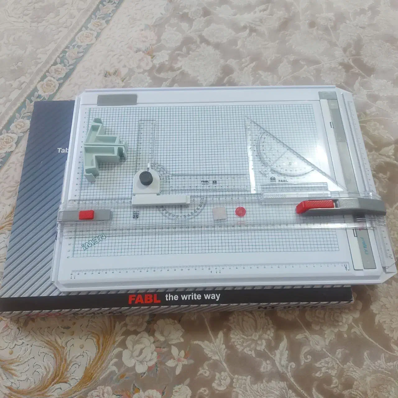 تخته رسم|لوازم التحریر|پرند, فاز ۳|دیوار