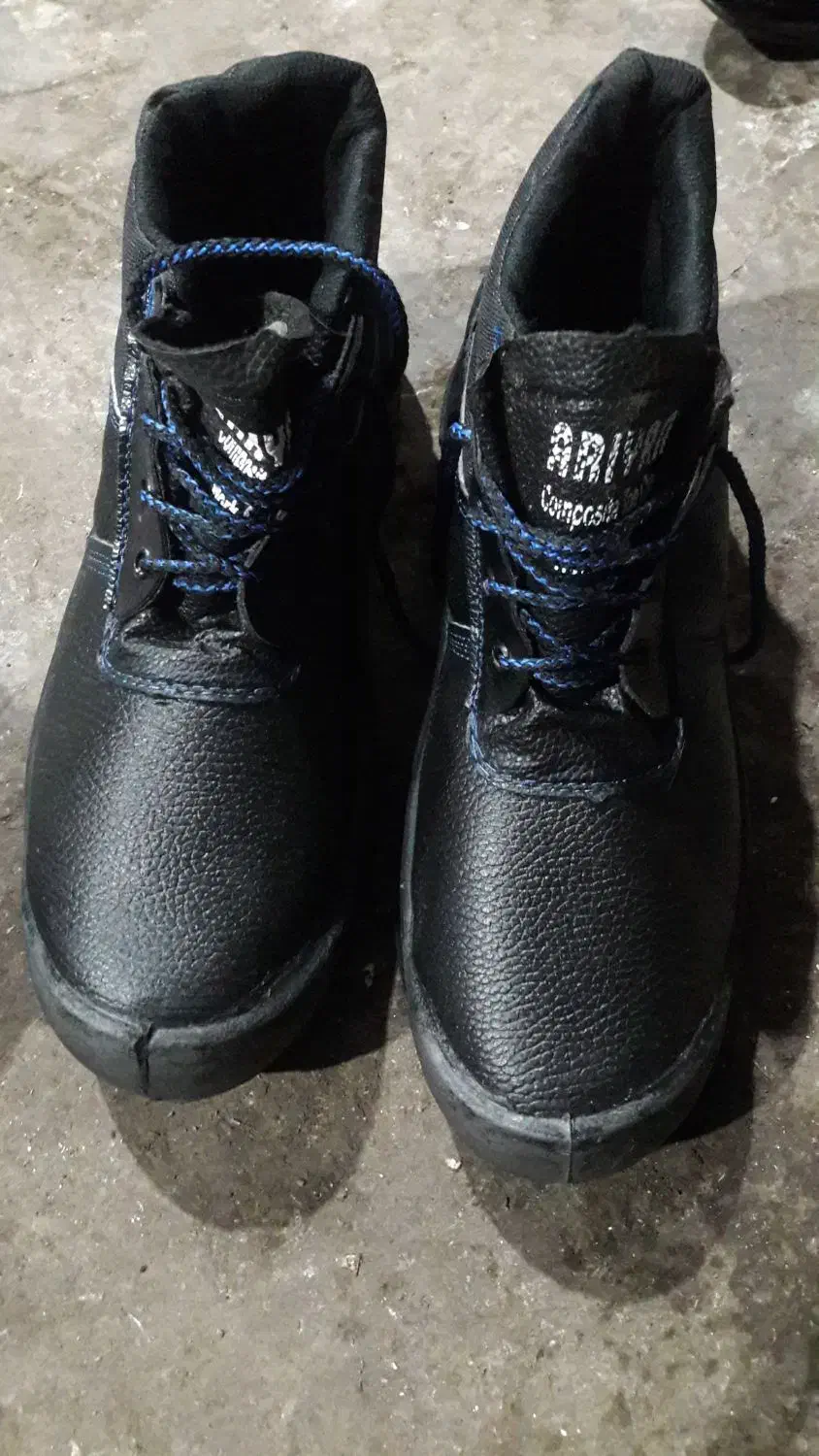 کفش کار و ایمنی|کیف، کفش، کمربند|رشت, آب و برق|دیوار