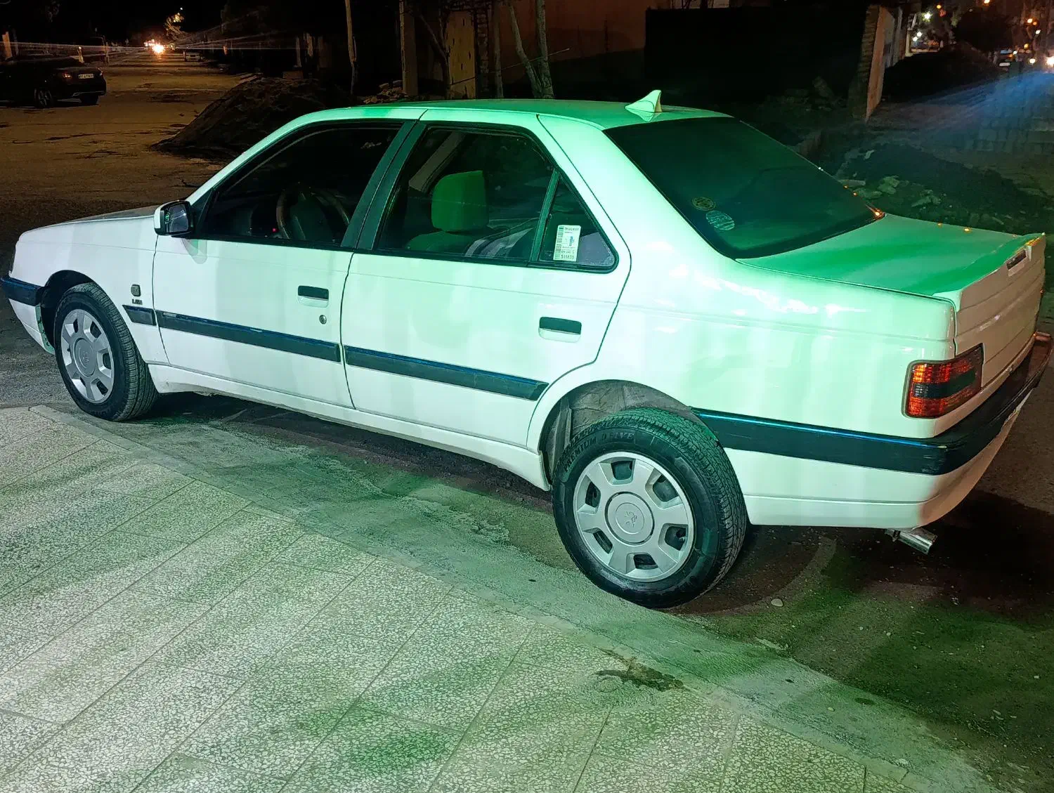 پژو۴۰۵اس ال ایکس تمیز|خودرو سواری و وانت|چناران, |دیوار