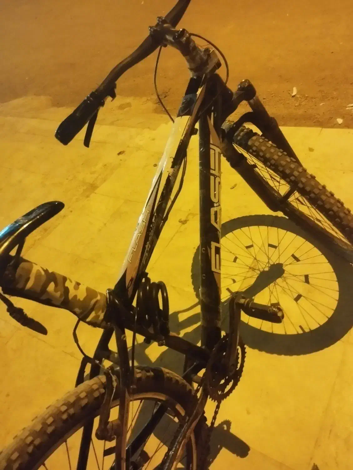 دوچرخه 26 دندای فلش|دوچرخه، اسکیت، اسکوتر|اهواز, سیاحی(سه راه خرمشهر)|دیوار