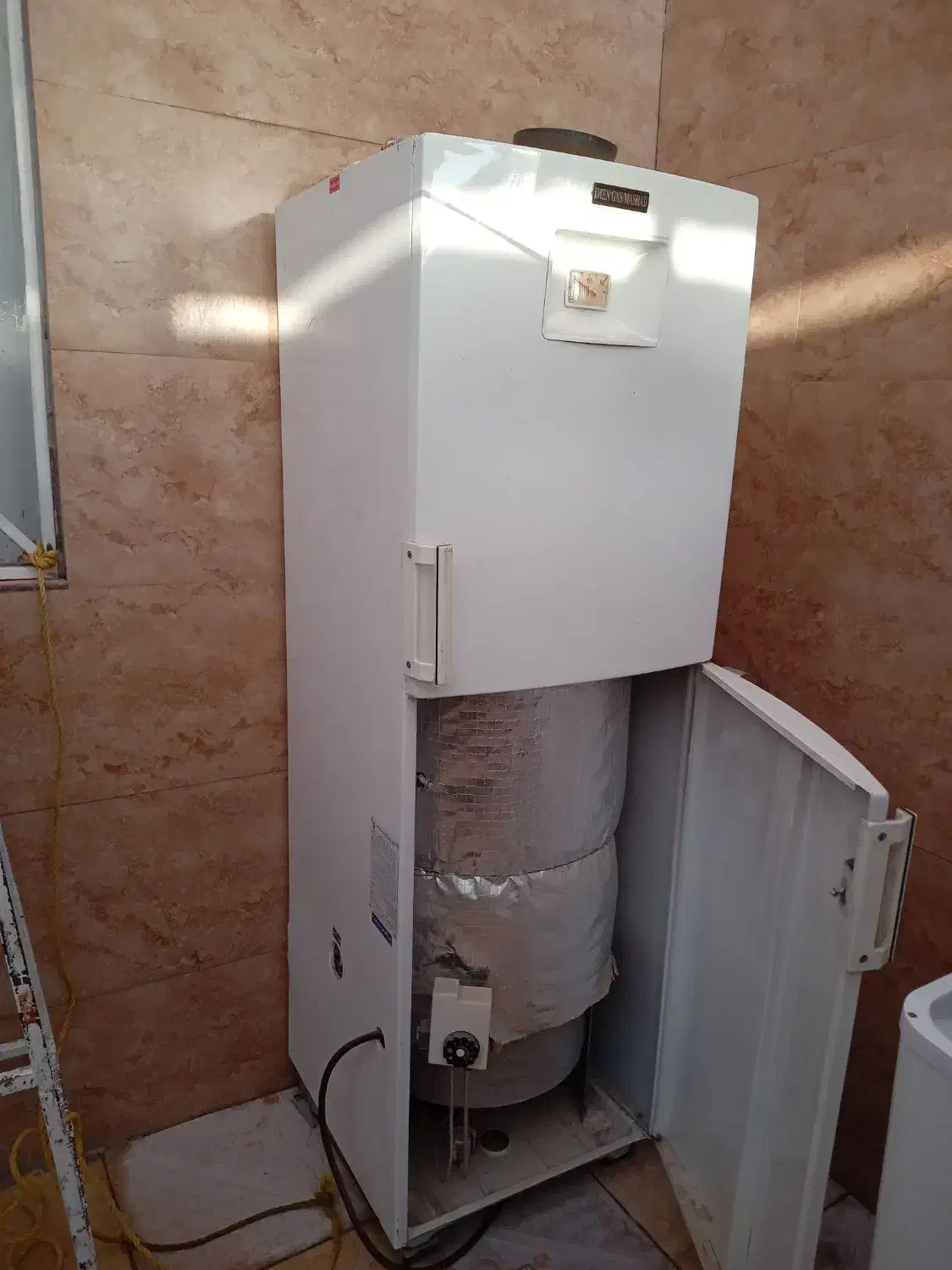 ابگرمکن تمیز در حد کم کار به شرط|آبگرمکن، پکیج، شوفاژ|تربت جام, خیرآباد|دیوار