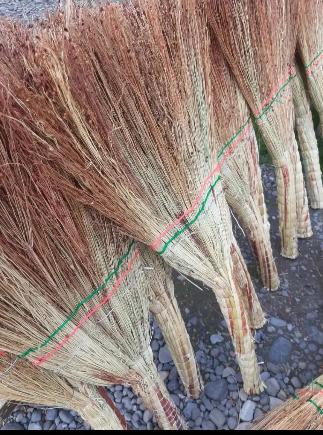 جارو دستی|لوازم نظافت|آستانه اشرفیه, |دیوار