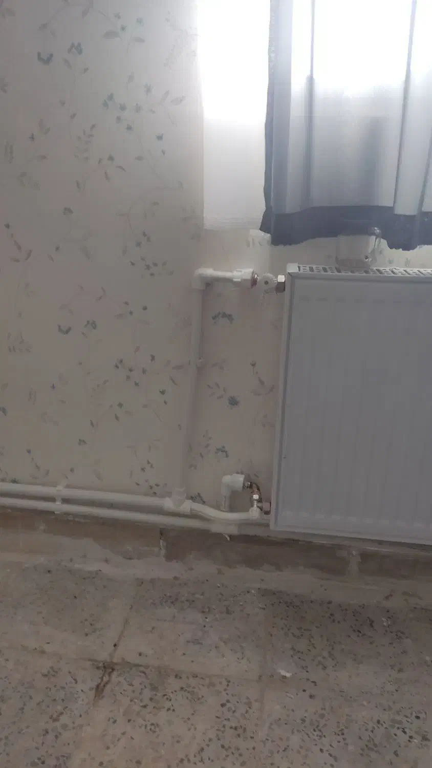 لوله کشی ساختمان و نصب و اجرای ایزوگام|خدمات پیشه و مهارت|بروجرد, |دیوار