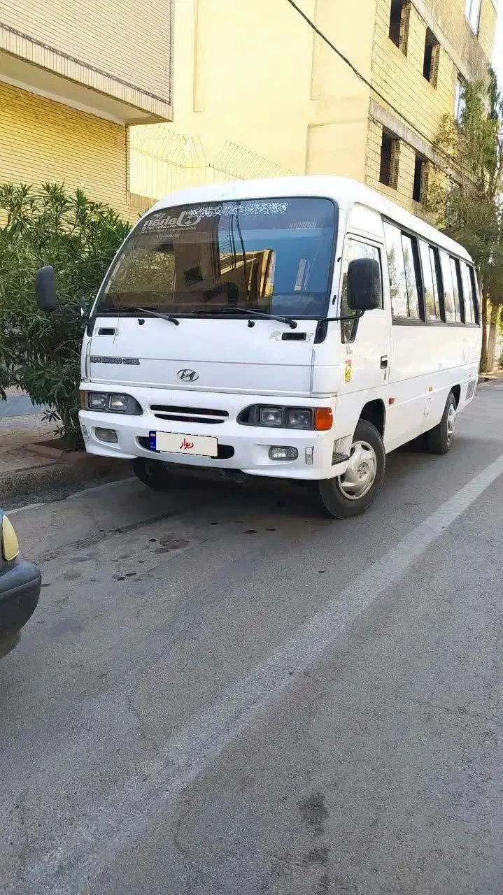 مینی بوس هیوندا مدل ۱۳۸۹ کم کار|خودرو سنگین|خمینی‌شهر, |دیوار