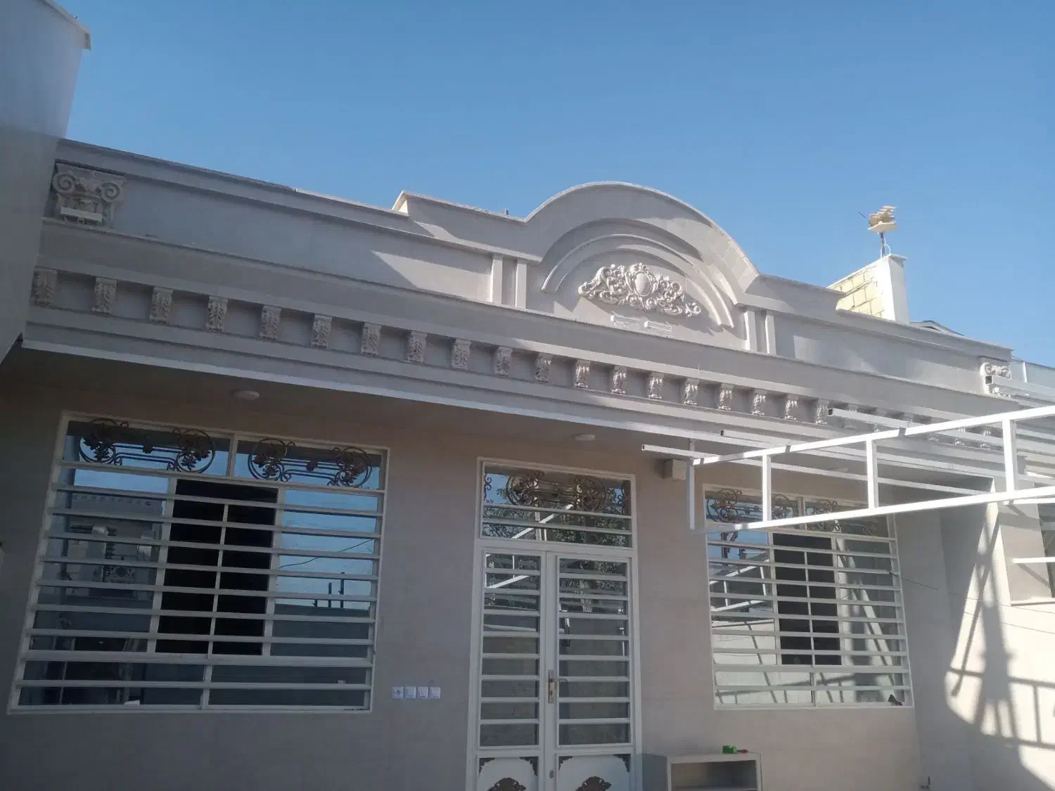 کلیه کارهای ساختمانی و بازسازی از صفر تا صد|خدمات پیشه و مهارت|کوهدشت, |دیوار