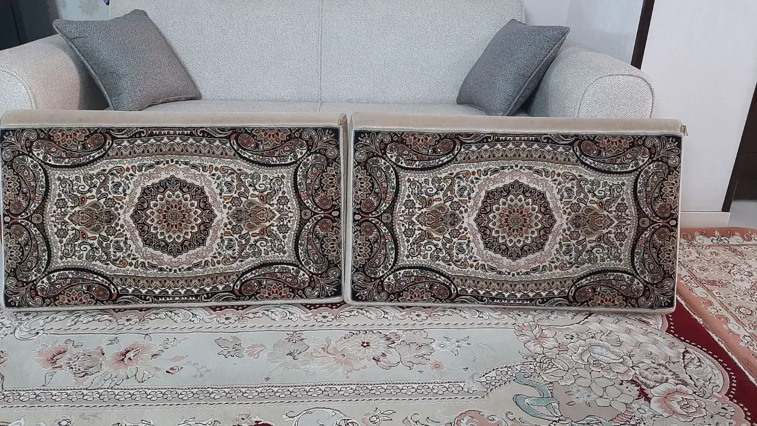 پشتی ماشینی|پشتی|کرج, شاهینویلا|دیوار