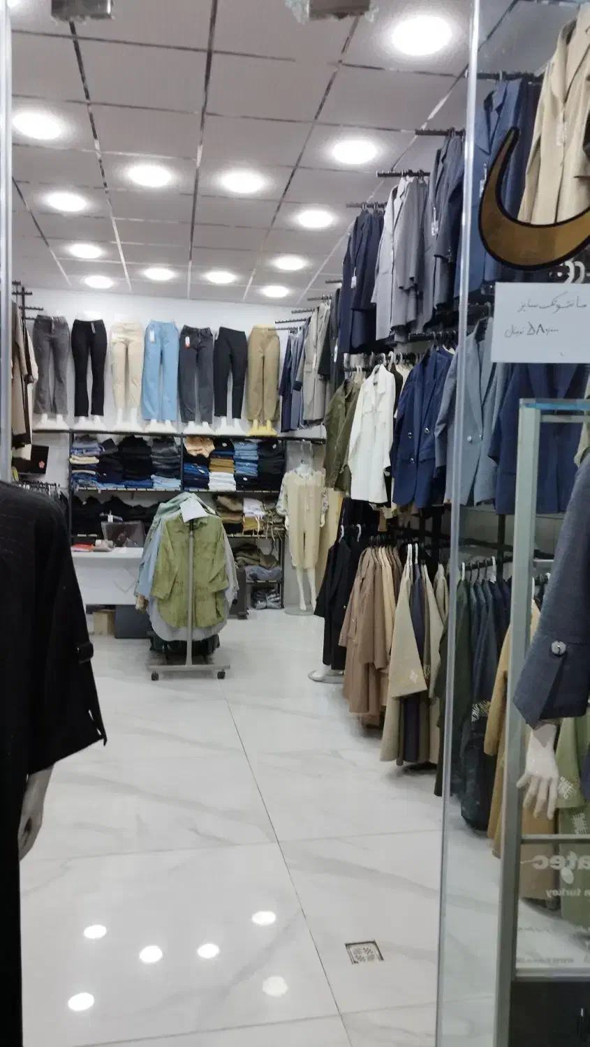 مغازه فروشی در راسته بازار|فروش مغازه و غرفه|سقز, |دیوار