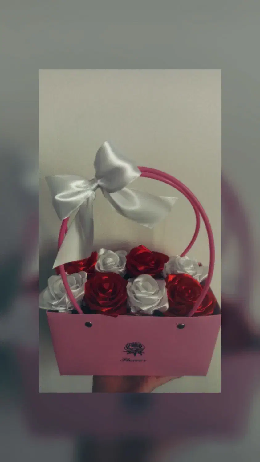 گُل|گل مصنوعی|کرج, کمال‌شهر|دیوار