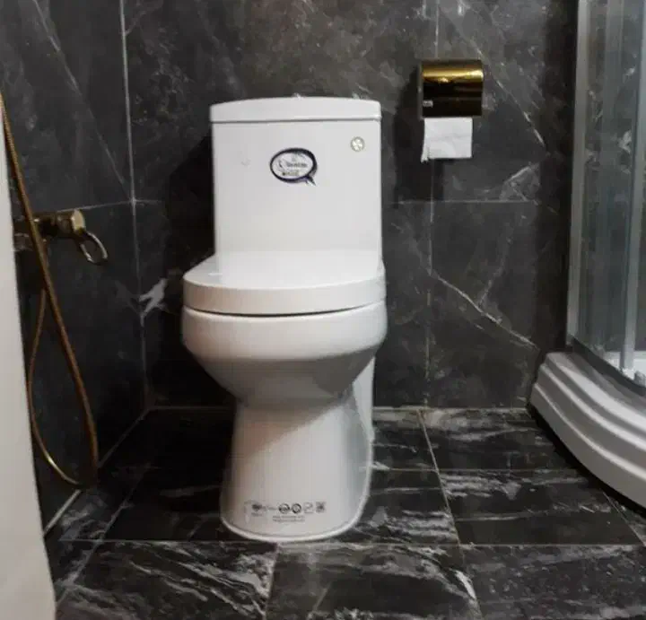 لوله کش برق کش سقف کاذب پی وی سی(pvc)|خدمات پیشه و مهارت|قشم, |دیوار