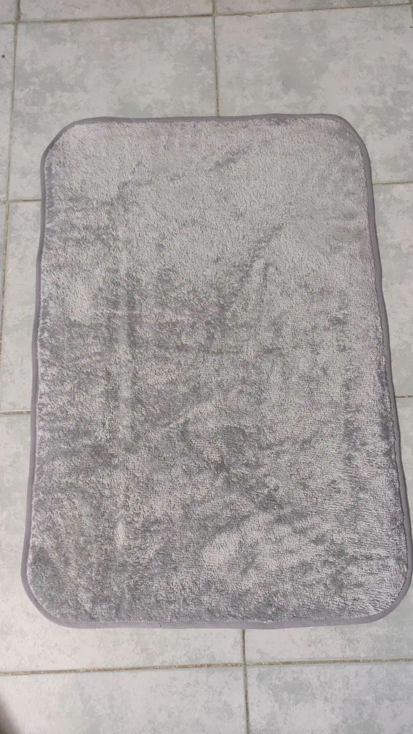 پادری خز|پادری|مشهد, کلاهدوز|دیوار