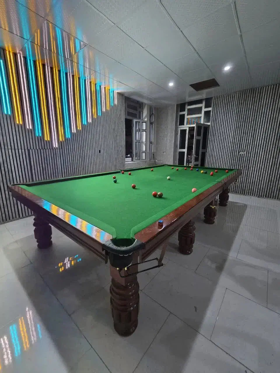 میز اسنوکر ۹ فوت|تجهیزات ورزشی|طبس, |دیوار