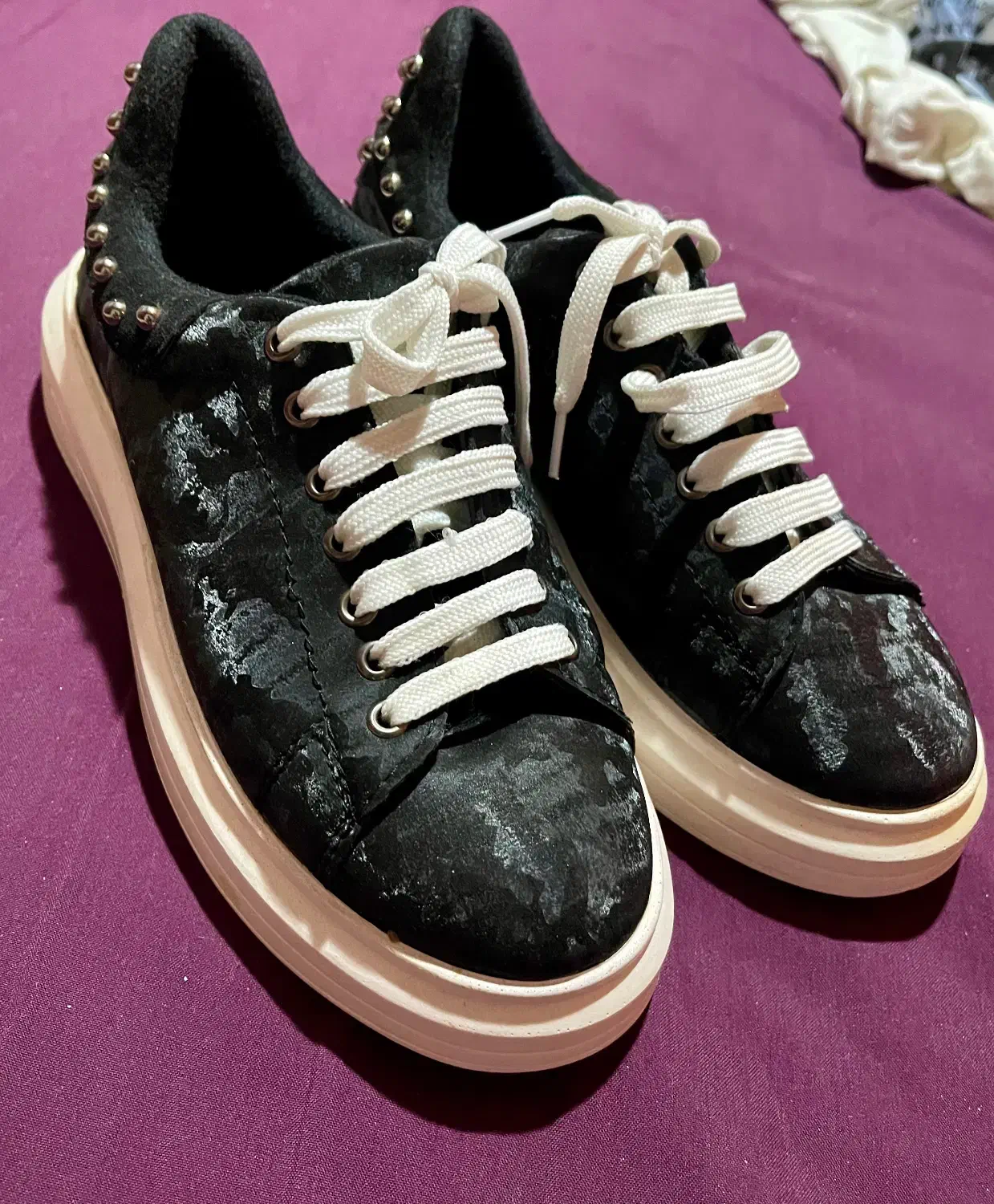 کتانی ونس|کیف، کفش، کمربند|بندر انزلی, کارآموزی|دیوار