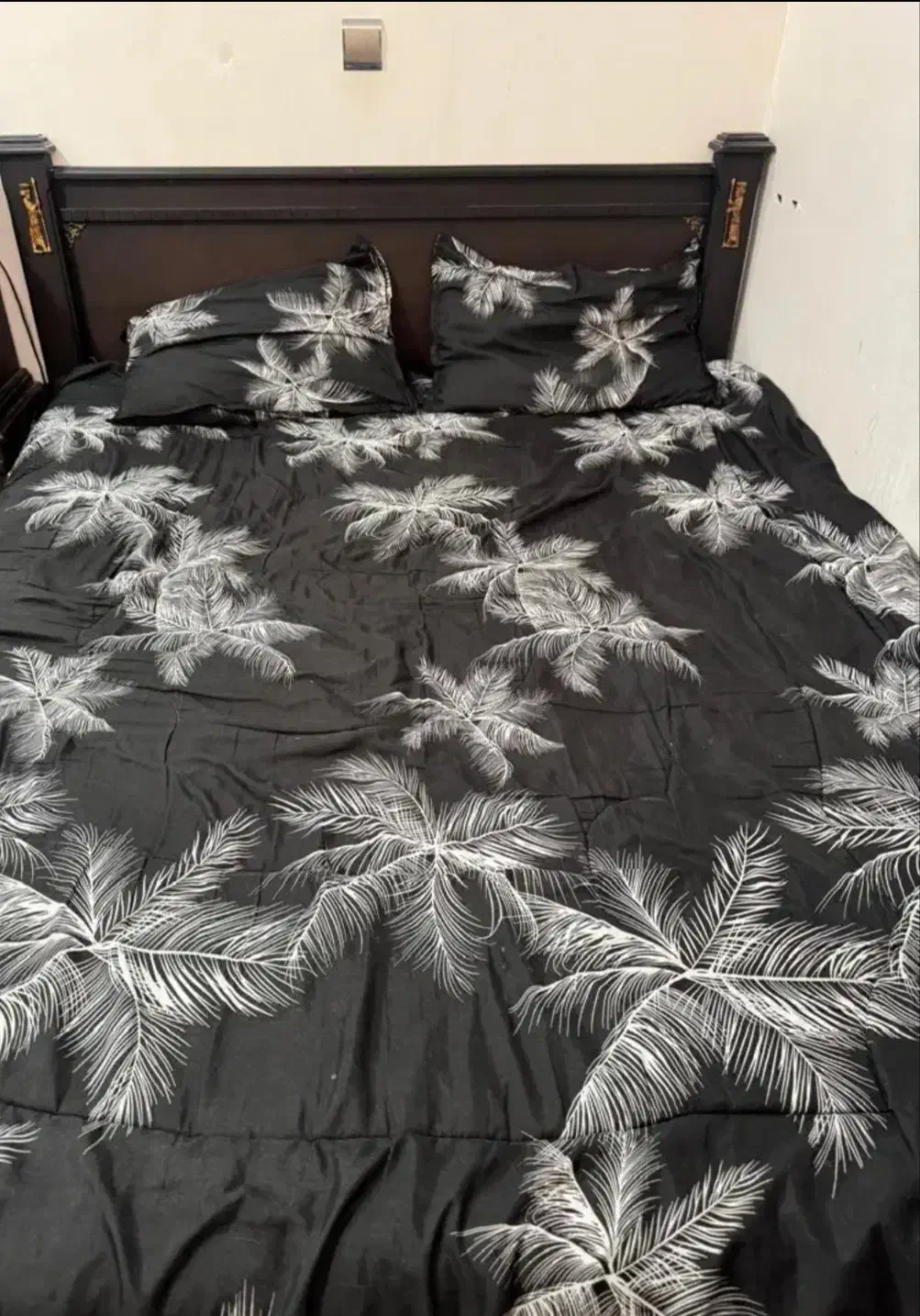 تخت دونفره کامل|تخت و سرویس خواب|سبزوار, غرب نیروگاه|دیوار