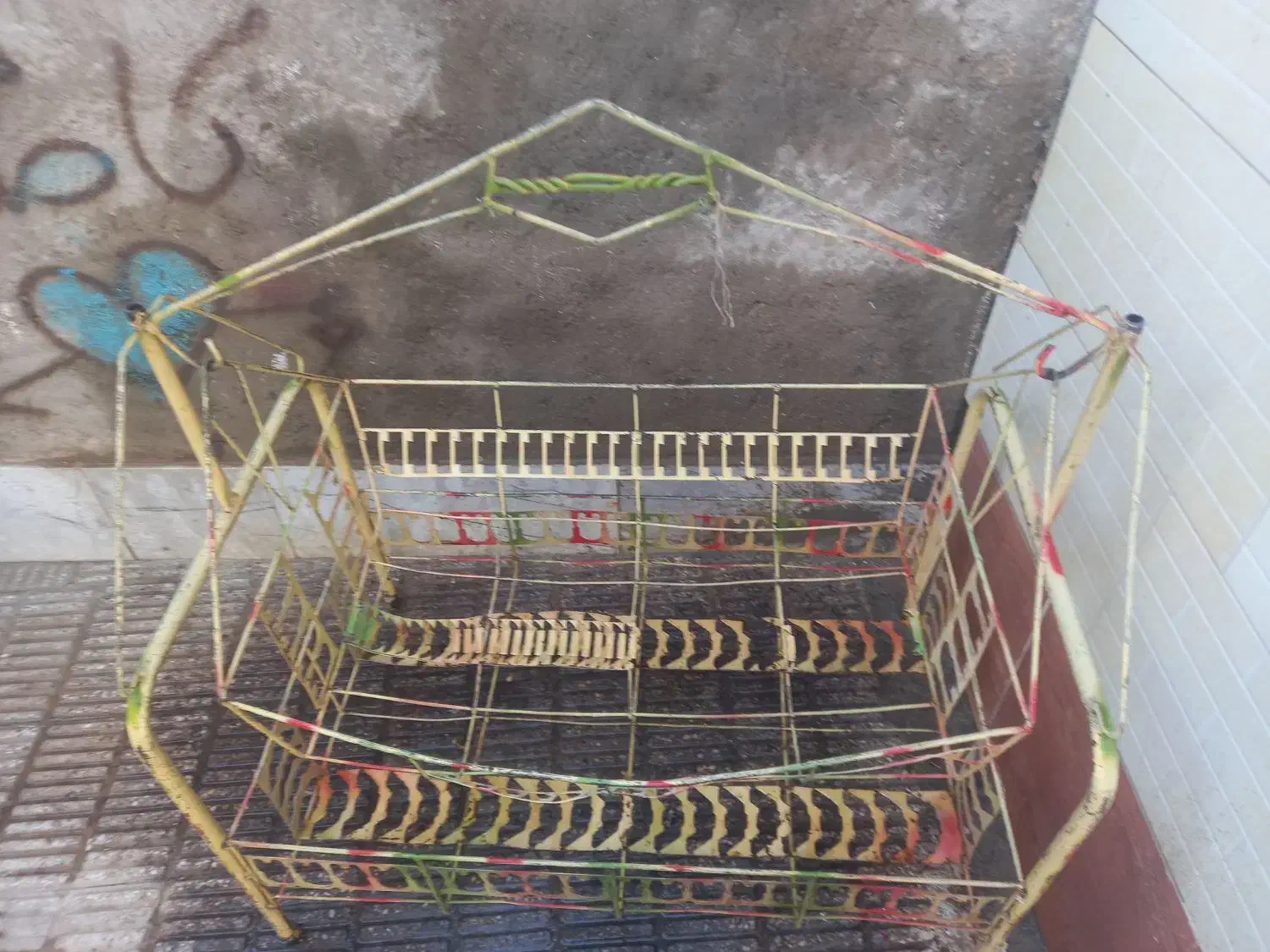 گواره فلزی|تخت و سرویس خواب|مهریز, |دیوار