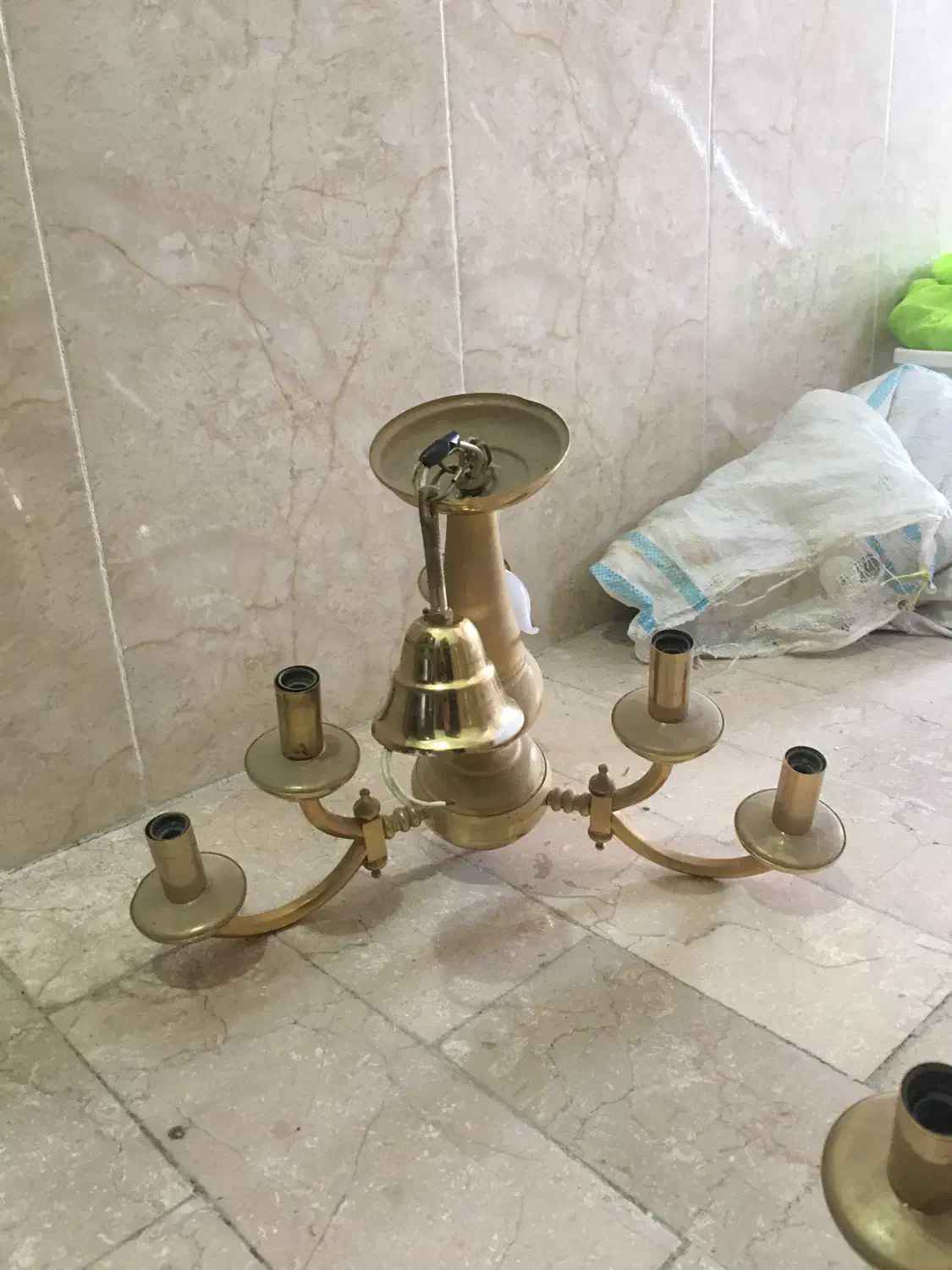 سه عدد لوستر|لوستر و چراغ آویز|سنندج, |دیوار