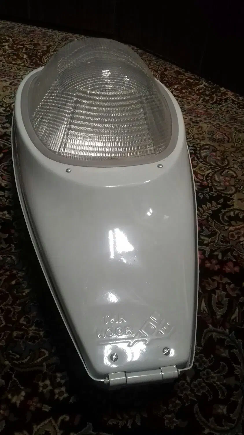 چراغ کله گاوی متوسط نو|لامپ و چراغ|همدان, |دیوار