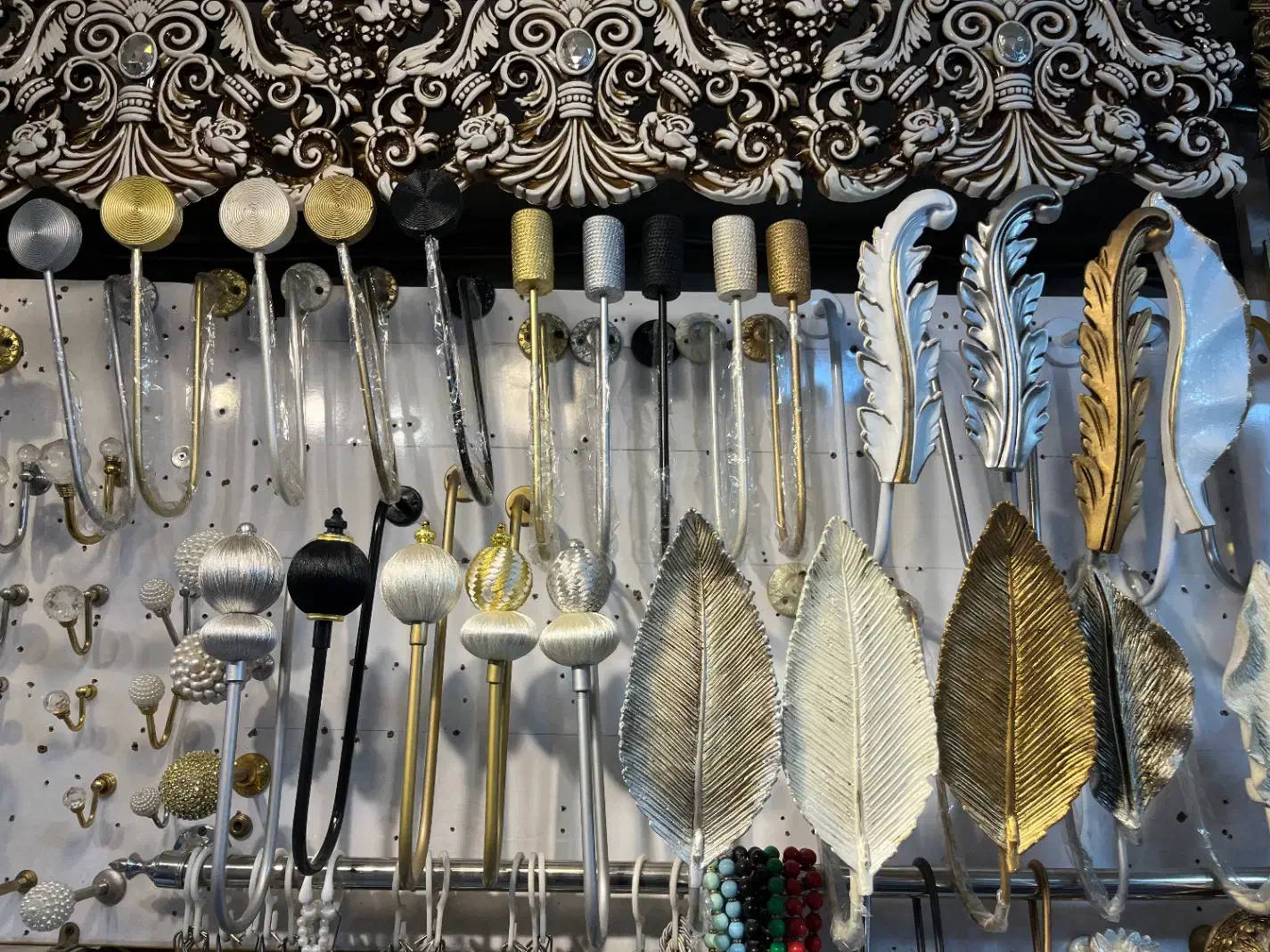 گل میخ پرده و عصایی پرده هولدر پرده|پرده، رانر، رومیزی|تهران, بازار|دیوار