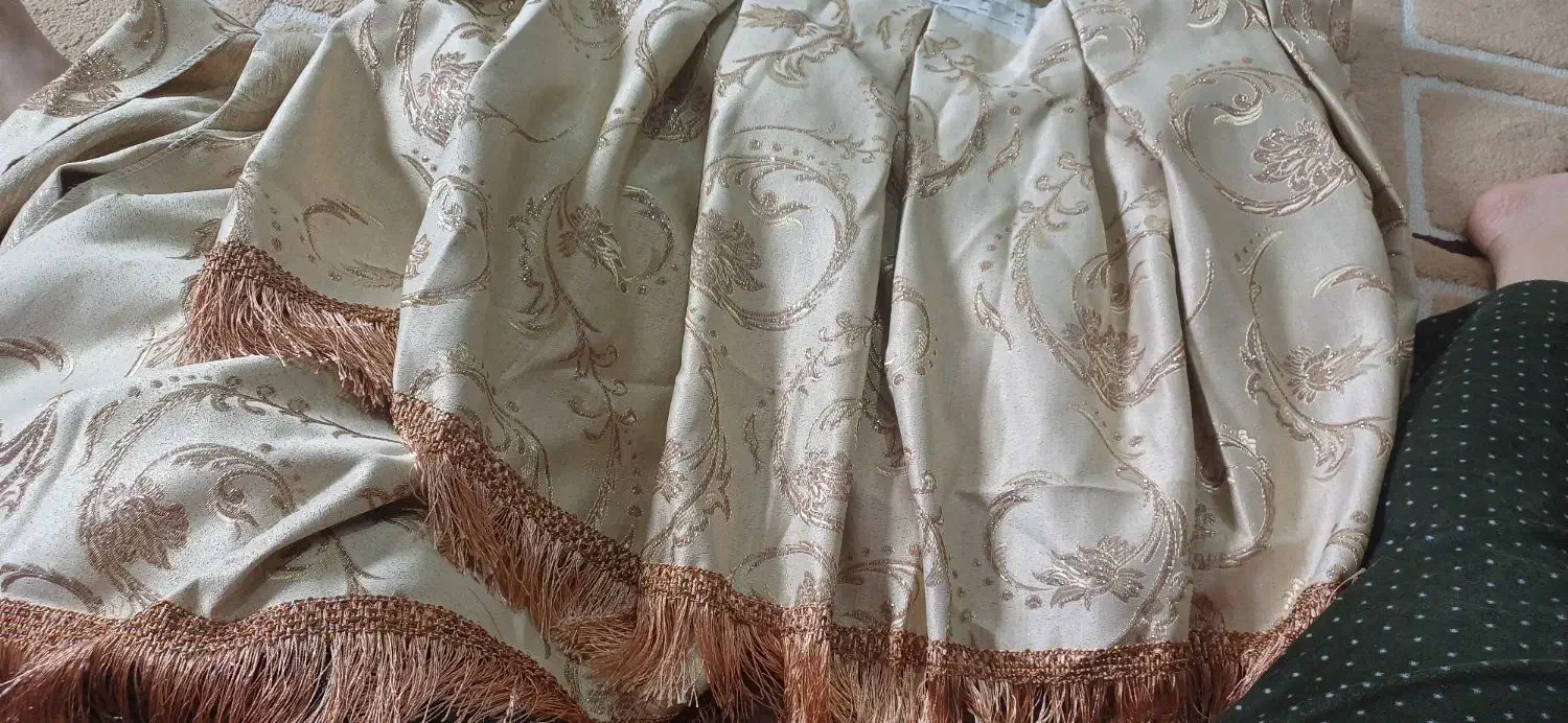 پرده پذیرای و اتاق خواب باهم یتومن|پرده، رانر، رومیزی|باغ ملک, |دیوار