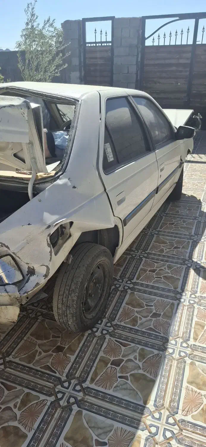 پارس مدل 93 تصادفی فروشی|خودرو سواری و وانت|ارزوئیه, |دیوار