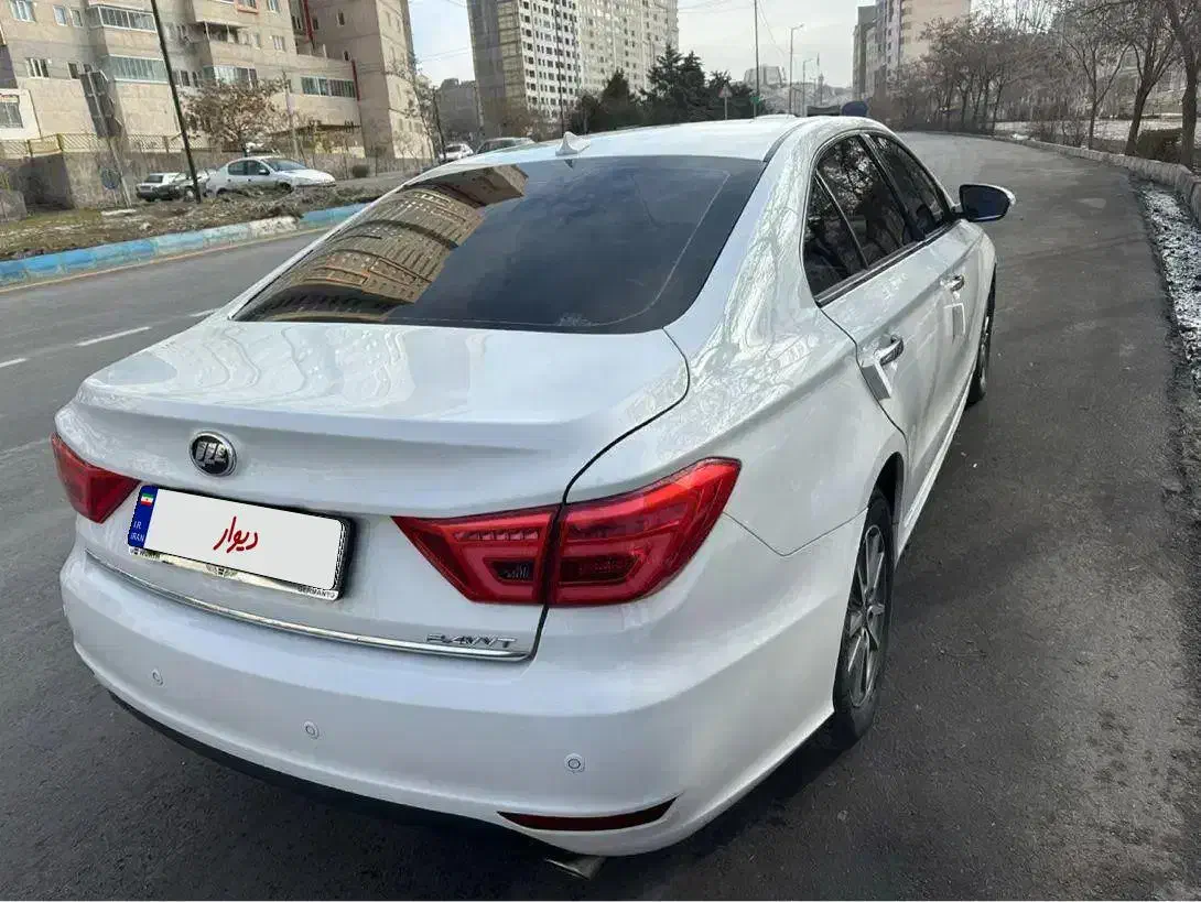 لیفان ۸۲۰|خودرو سواری و وانت|تبریز, |دیوار