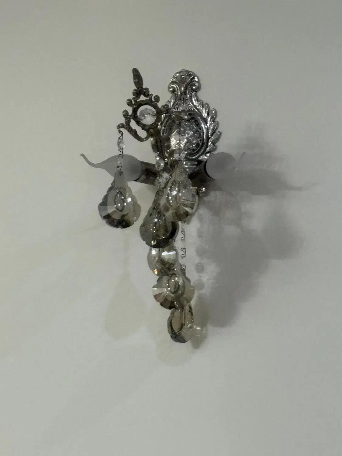 دو عدد لوستر دیواری جنس برنج|لوستر و چراغ آویز|کرج, دهقان ویلا|دیوار