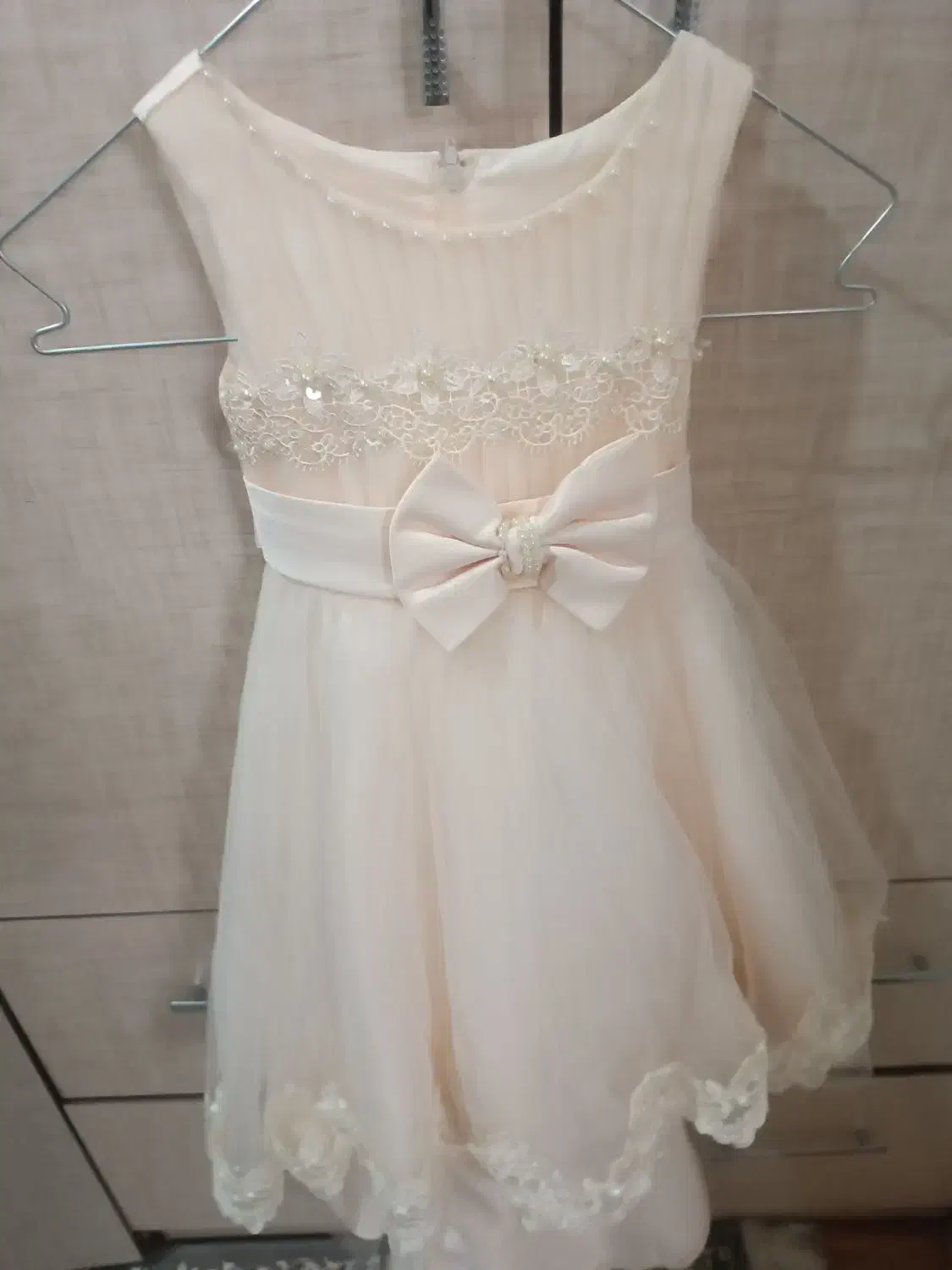 پیراهن مجلسی دخترونه|کفش و لباس بچه|اسلامشهر, شهرک محمدیه|دیوار