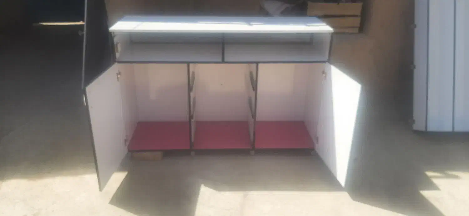 میز پاچال همراه کمد دیواری|فروشگاه و مغازه|نصر آباد, |دیوار