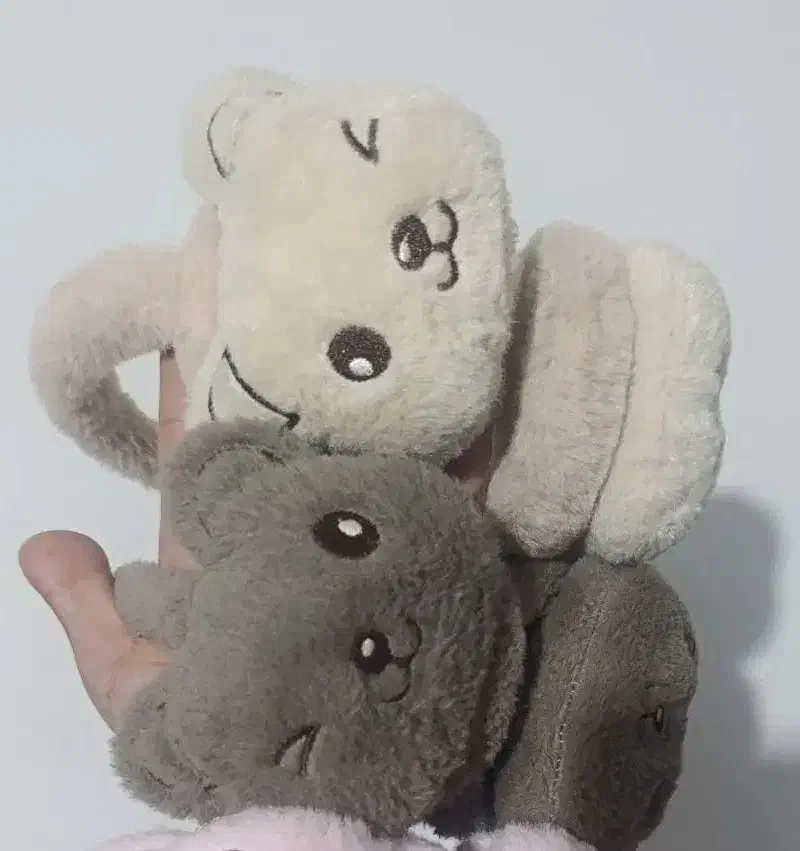 گوشگیر نو|کفش و لباس بچه|اردبیل, |دیوار