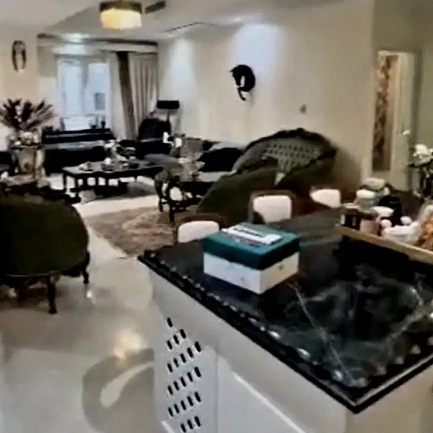 ۱۱۰ مترافق فرتاک/تکبرگ/تهاتر با ملک و خودرو وموتور|فروش آپارتمان|تهران, دریاچه شهدای خلیج فارس|دیوار