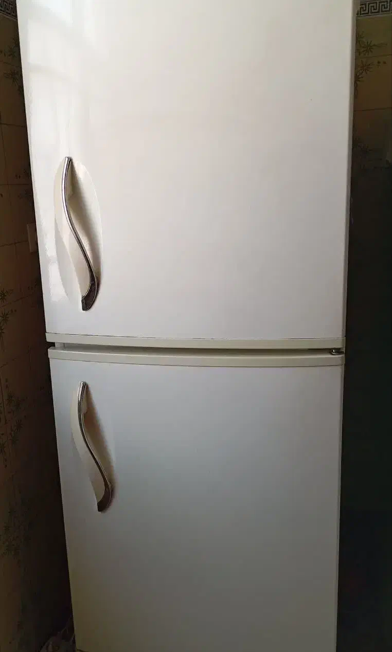 یخچال فریزر دو درب|یخچال و فریزر|اردکان, |دیوار