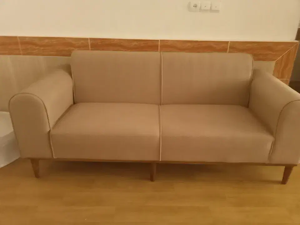 مبل مینیمان ۹ نفره|مبلمان خانگی و میز عسلی|تربت جام, مطهری|دیوار