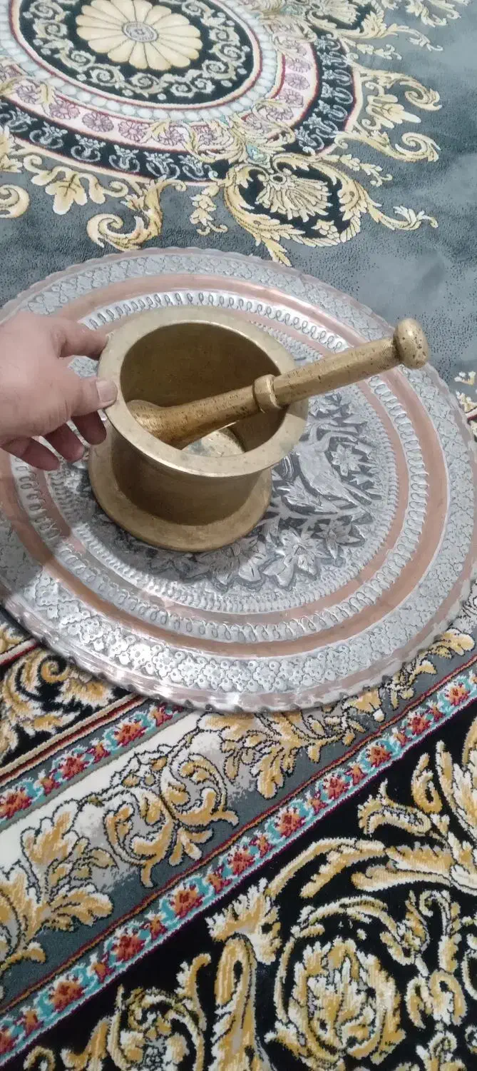 هاون قدیمی ۵کیلوی  کلکسیونی .سینی تابلو مسی تزیینی|کلکسیون اشیاء عتیقه|ماهدشت, |دیوار