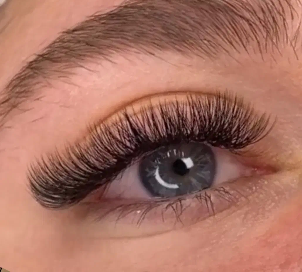 اکستنشن مژه فرصت ویژه برای اولین باری ها|خدمات آرایشگری و زیبایی|کرمانشاه, |دیوار