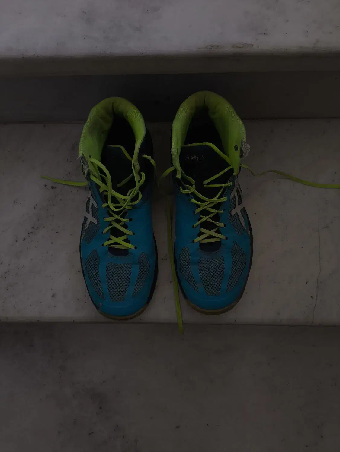 کفش اسیکس والیبال|کیف، کفش، کمربند|آق قلا, |دیوار