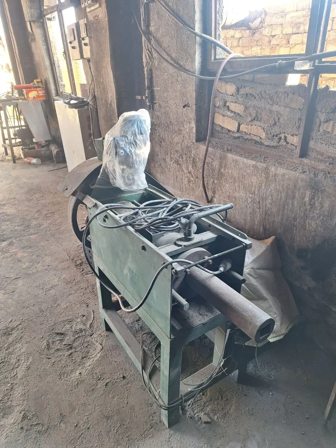 دستگاه ذغال فشرده اتوماتیک HM400|ماشین‌آلات صنعتی|برخوار, |دیوار